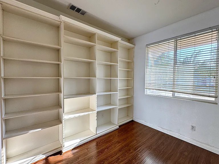 7637 Tuscany Pl — Photo 11