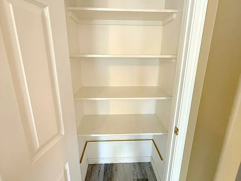 515 Michael Grove Ave #33 — Photo 8