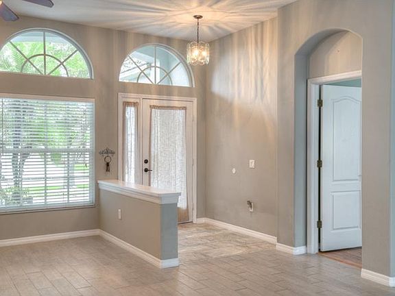 4th image of 5046 Balsam Dr