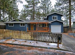 821 NW 17th St, Bend, OR 97703