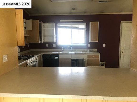 4th image of 704-550 Anita Dr