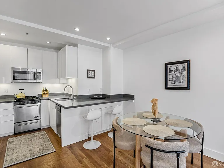 901 Bush St #405 — Photo 5