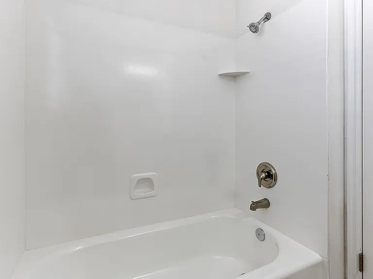 1806 N 350 W — Photo 17