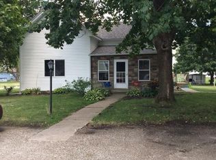 107 N 2nd St, Montezuma, IA 50171