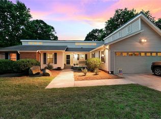 1318 McCuiston Dr, Burlington, NC 27215