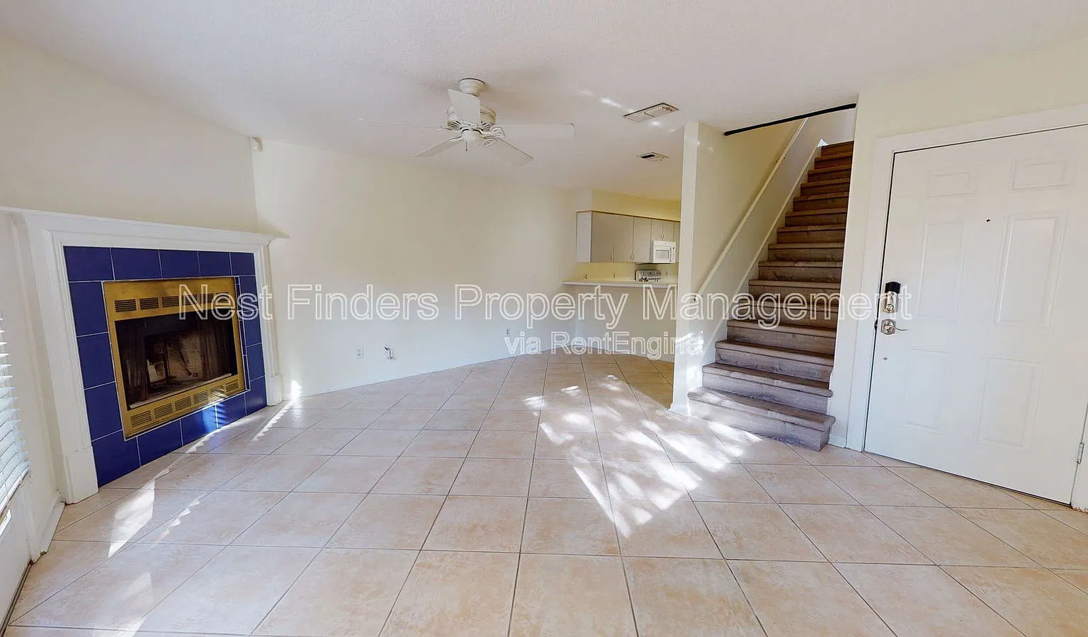 2 bed, 2.5 bath, 1254 sqft, $2,300 — Photo 3