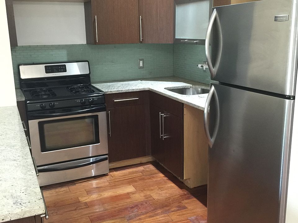 1st image of 203 27th Ave APT 3R