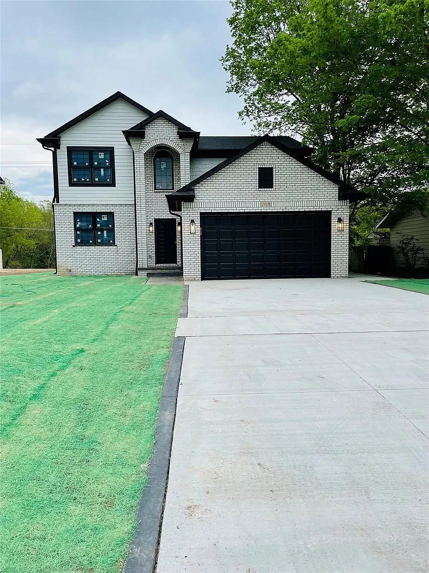 21078 Gill Rd photo 1