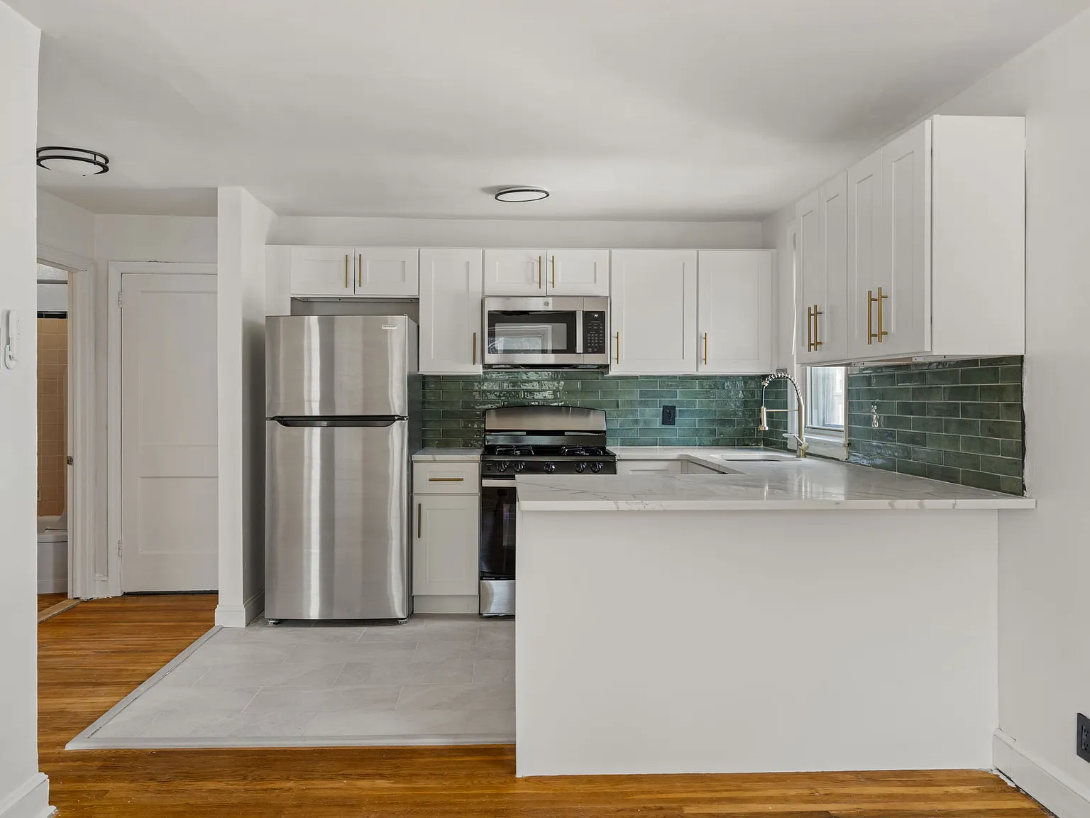 1 bed, 620 sqft, $1,575 — Photo 2
