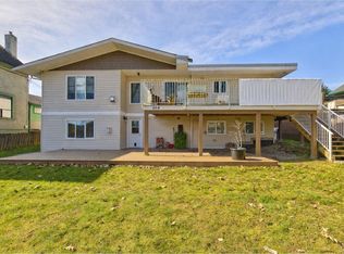 664 Nicol St, Nanaimo, BC V9R4T9