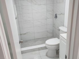 600 Village Green Ct