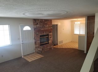 921 Perdew Ave #B, Ridgecrest, CA 93555