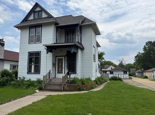 1312 4th Ave, Worthington, MN 56187