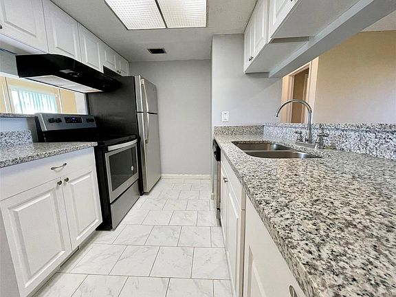 3rd image of 9960 5th St N APT 301