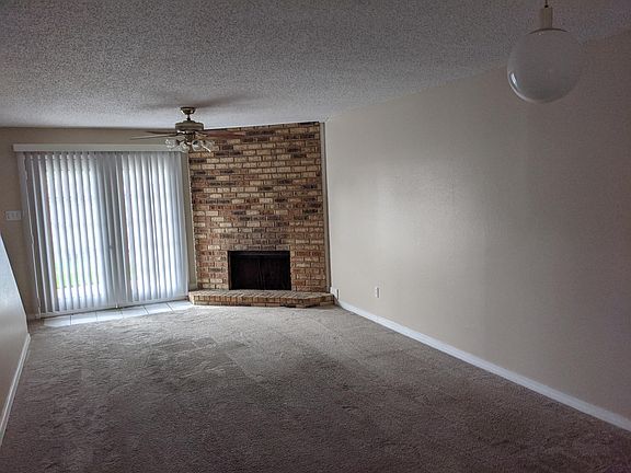 2nd image of 98 Ormond Village Dr