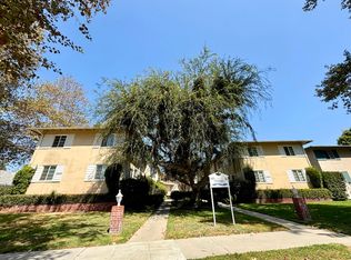 1553 Riverside Dr #55-01, Glendale, CA 91201