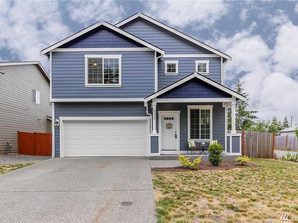1st image of 8209 207th St E