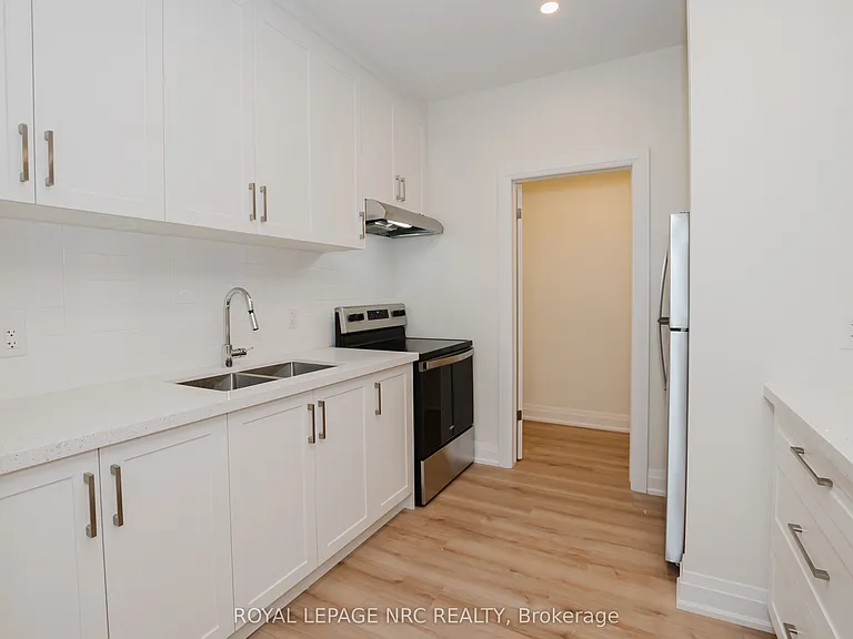 103 Southworth St N #103B — Photo 2