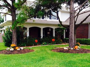 8903 Path Green Dr, Houston, TX 77095