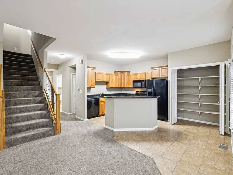 Stone Ridge Estates Apartments & Duplexes — Photo 177