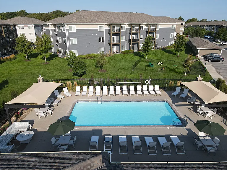 The Oaks at Lakeview — Photo 28