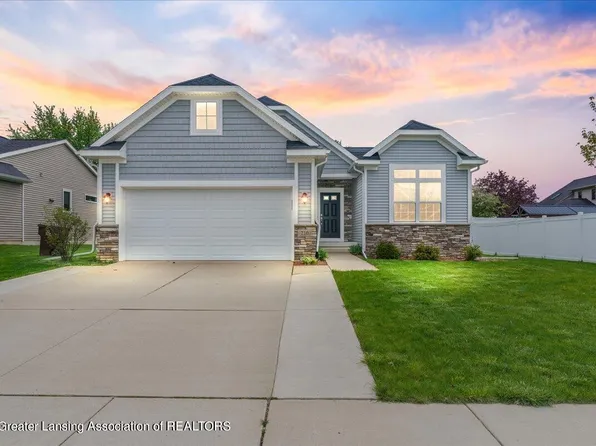 210 Ayla Dr, Dewitt, MI 48820