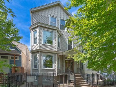 1926 N Sawyer Ave, Chicago, IL, 60647