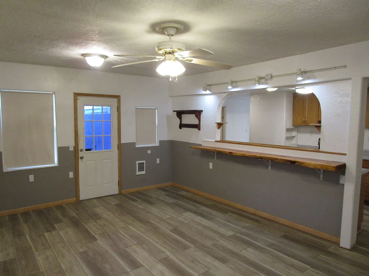 House on East Side of Ochoco Reservoir with Multiple Outbuildings and Fenced Yard - Available Now! — Photo 2