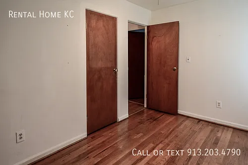 9010 W 101st St — Photo 14