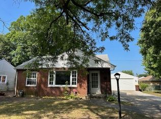 2716 Ridge Ave, Rockford, IL 61103