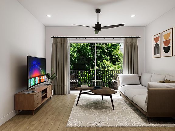 2nd image of 709 E Lenoir St #100