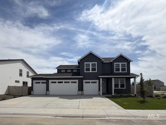 5779 W Ladle Rapids St, Meridian, ID 83646