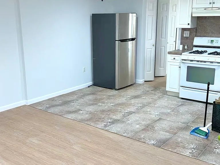 538 Eltingville Blvd #BASEMENT — Photo 5