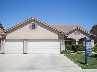 1808 Estancia Dr, Hughson, CA