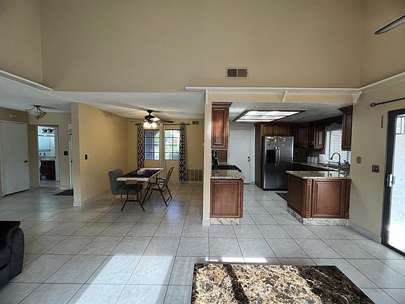 5th image of 1469 S Idyllwild Ave