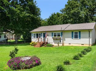 203 Phillips Ave, Easley, SC 29640