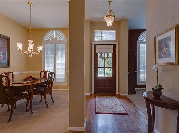 2nd image of 5816 Oldham Dr