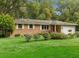 6000 Goldenrod Ln N, Plymouth, MN 55442