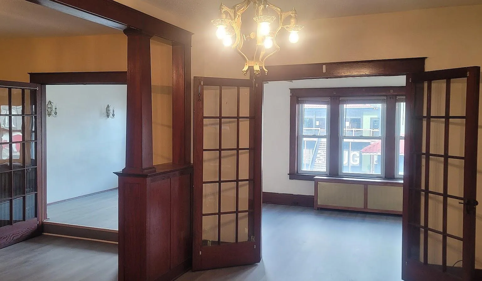 3 bed, 2200 sqft, $1,800 — Photo 1