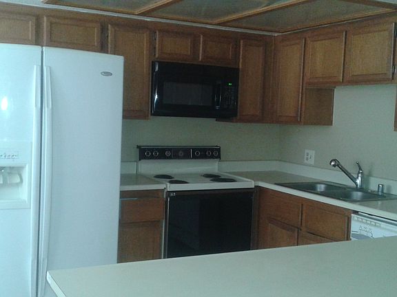 3rd image of 953 Falconhead Ln Unit 201