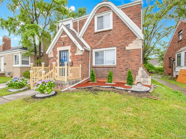 10825 E Outer Dr, Detroit, MI 48224