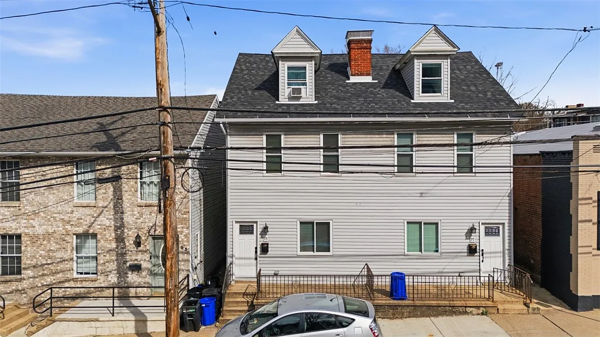 95 Wyoming St photo 1