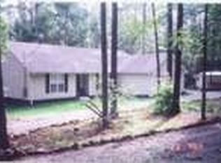 2790 Windward Harbor Dr, Elberton, GA 30635