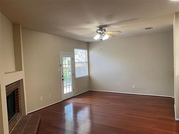 5th image of 1716 River Oaks Dr #1716