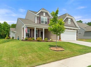 4077 Glenn Knoll Ln, Winston Salem, NC 27107