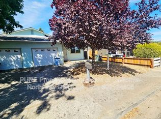 780 El Rio St APT A, Ukiah, CA 95482