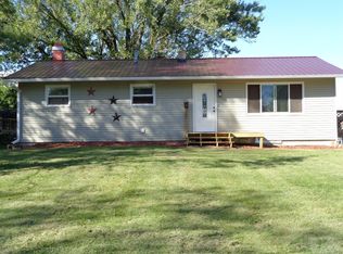 303 E 2nd St, Moulton, IA 52572
