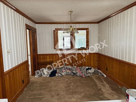 4th image of 6904 W Mount Dr