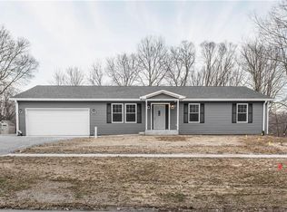 205 S Broadway St, North Salem, IN 46165