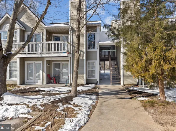 176 Kenwood Dr, Sicklerville, NJ 08081